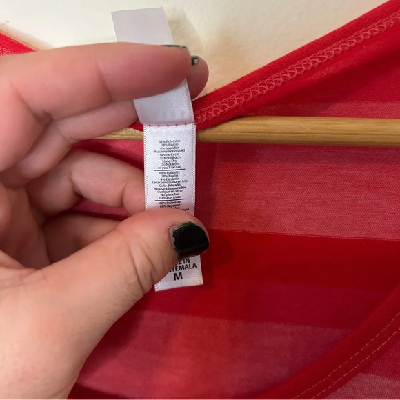 Lularoe Lynnae Red Stripe Long Sleeve Tunic Top Size M - Picture 3 of 4